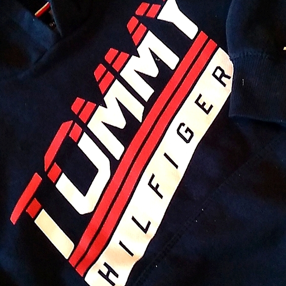 Boy's size M(8-10) Tommy Hilfiger hooded sweatshirt in navy - Picture 2 of 2